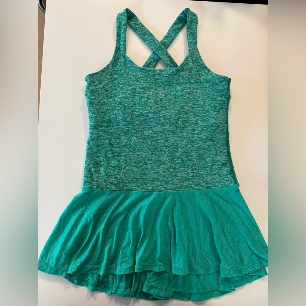 Beyond Yoga Green Tank Top with Bra (M)